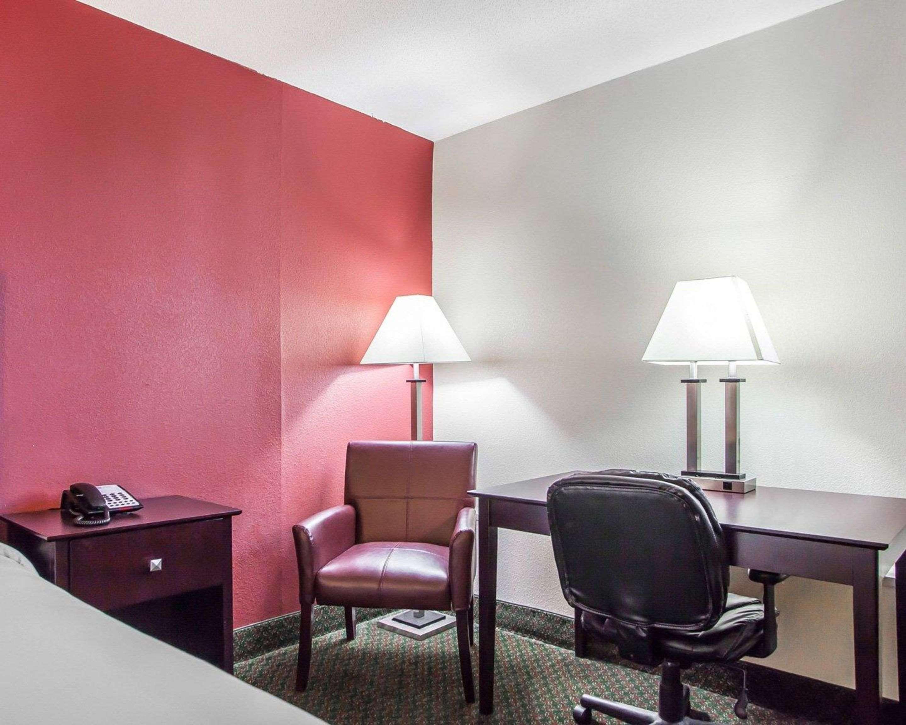 Comfort Inn & Suites Wyomissing-Reading מראה חיצוני תמונה
