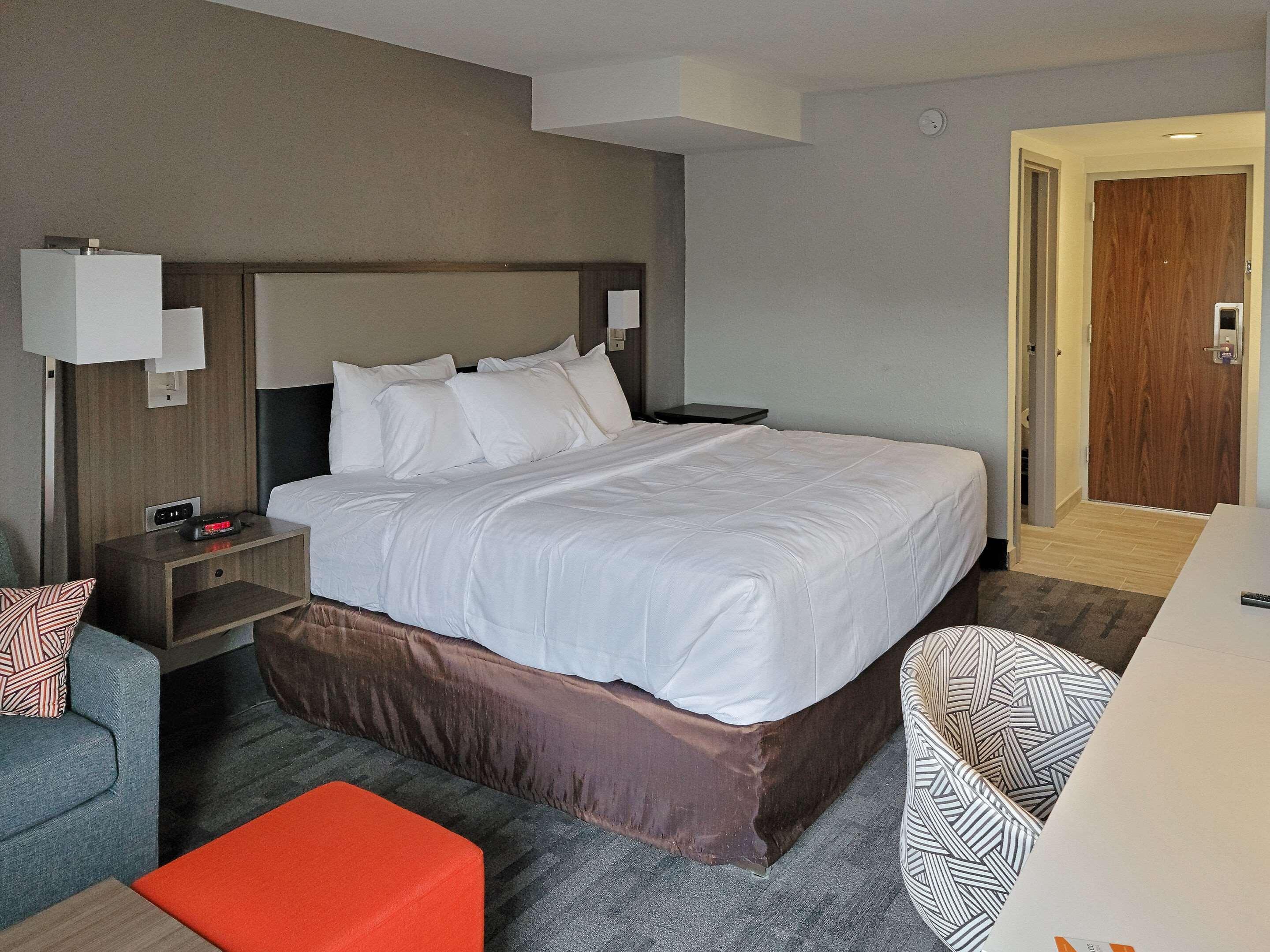Comfort Inn & Suites Wyomissing-Reading מראה חיצוני תמונה