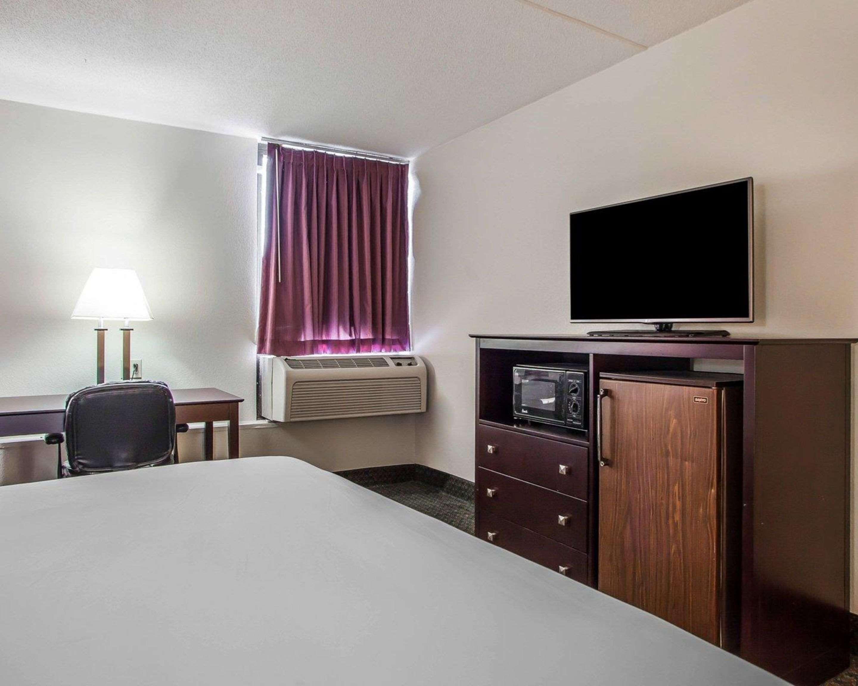 Comfort Inn & Suites Wyomissing-Reading מראה חיצוני תמונה