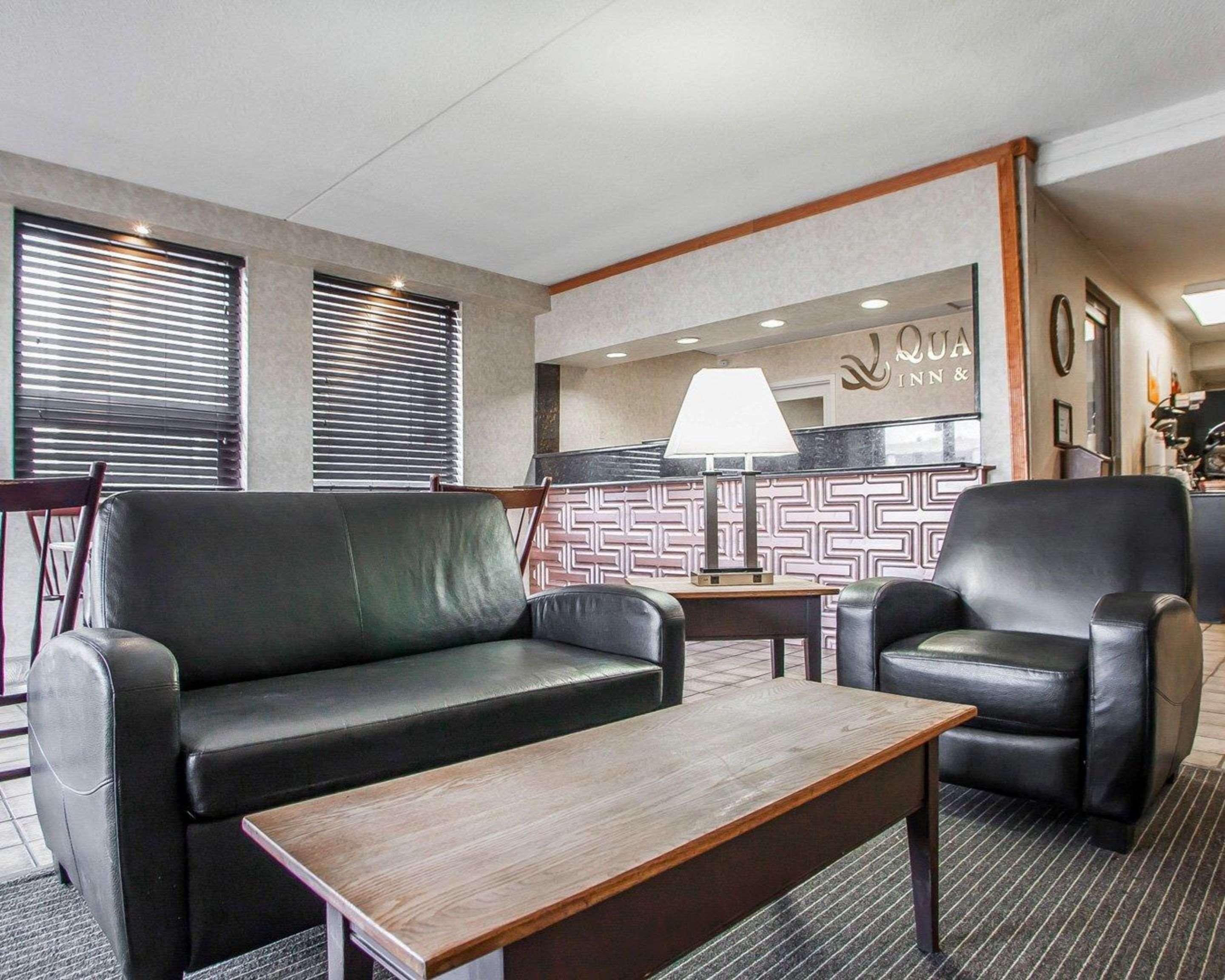 Comfort Inn & Suites Wyomissing-Reading מראה חיצוני תמונה