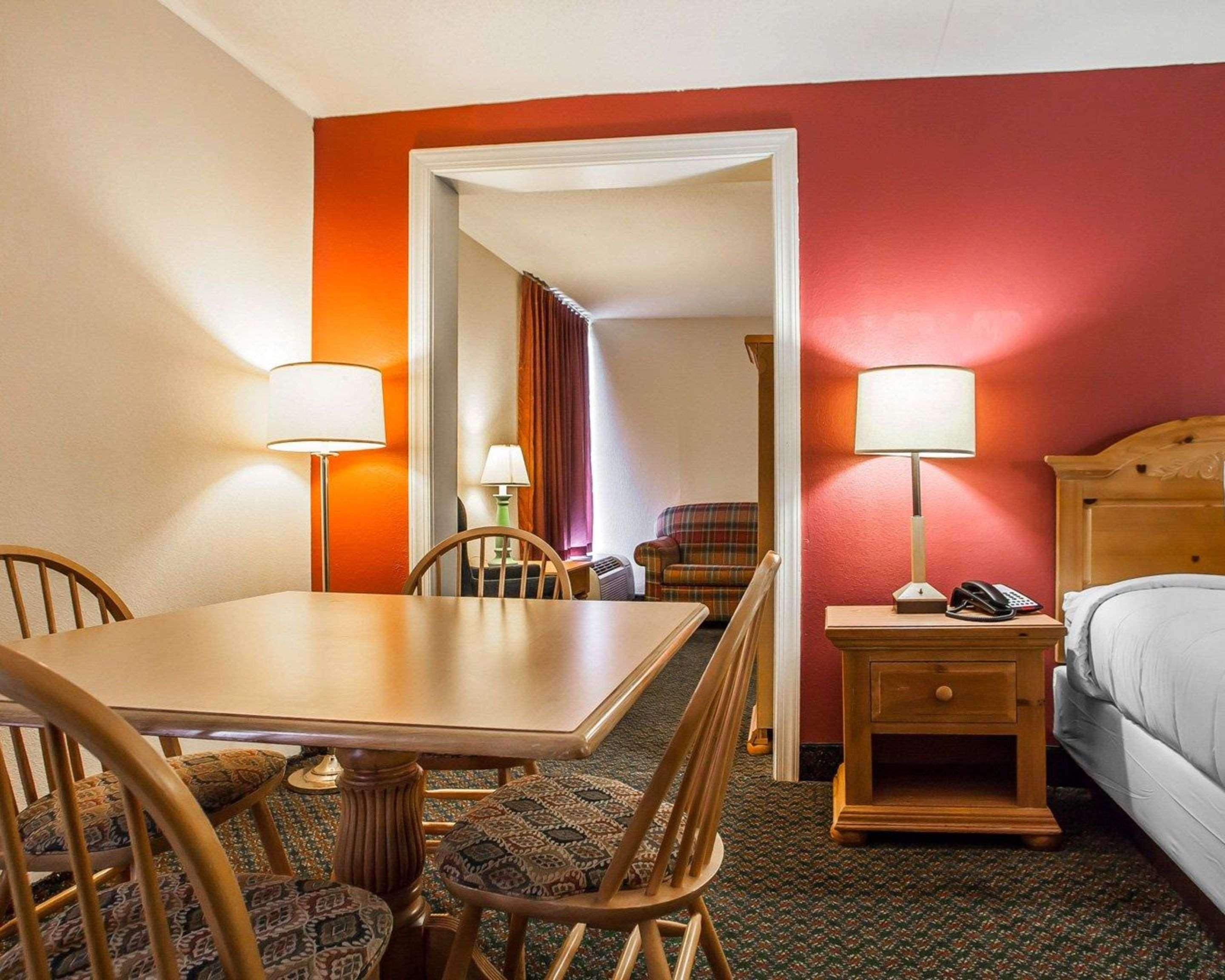 Comfort Inn & Suites Wyomissing-Reading מראה חיצוני תמונה