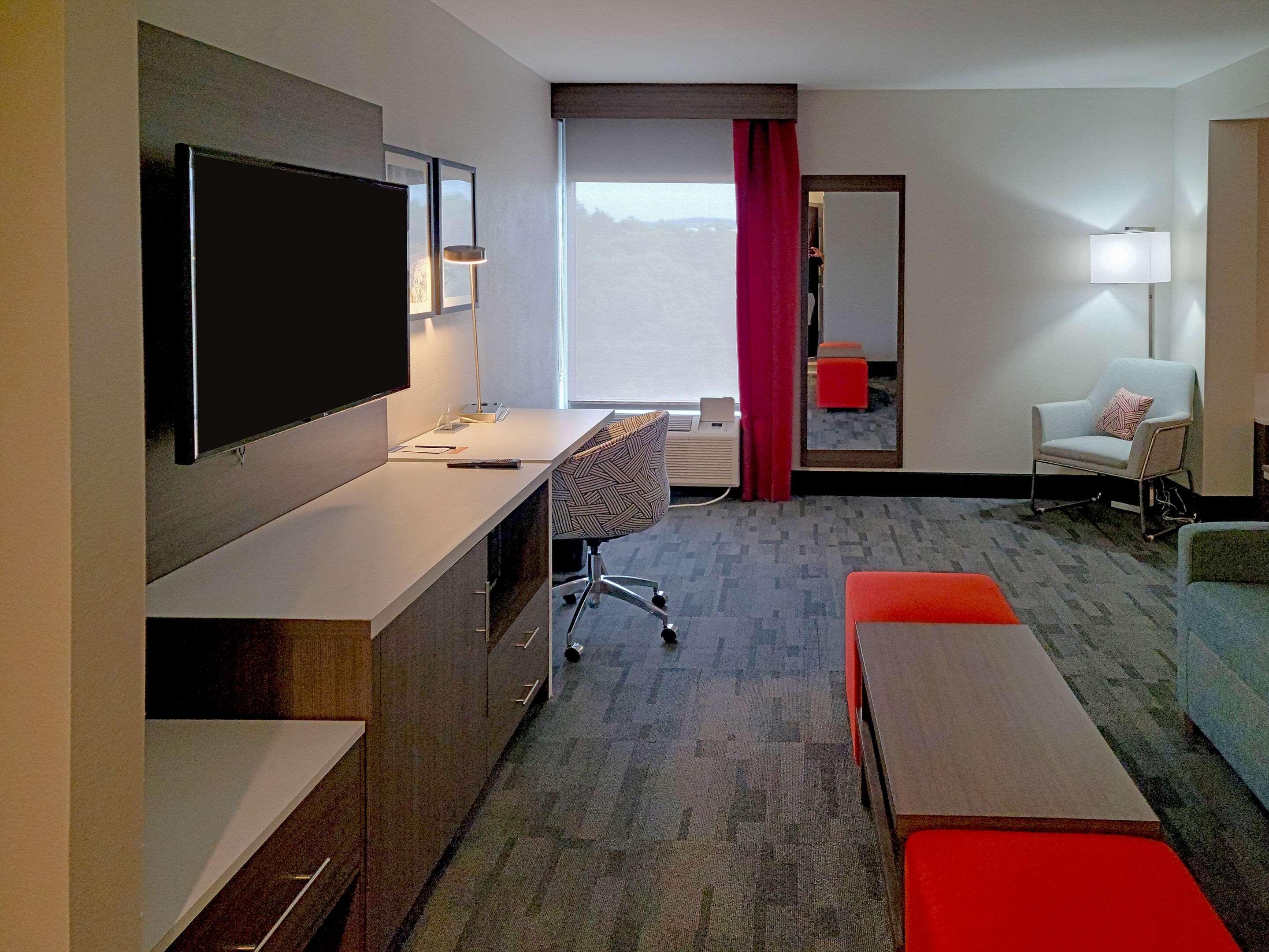 Comfort Inn & Suites Wyomissing-Reading מראה חיצוני תמונה