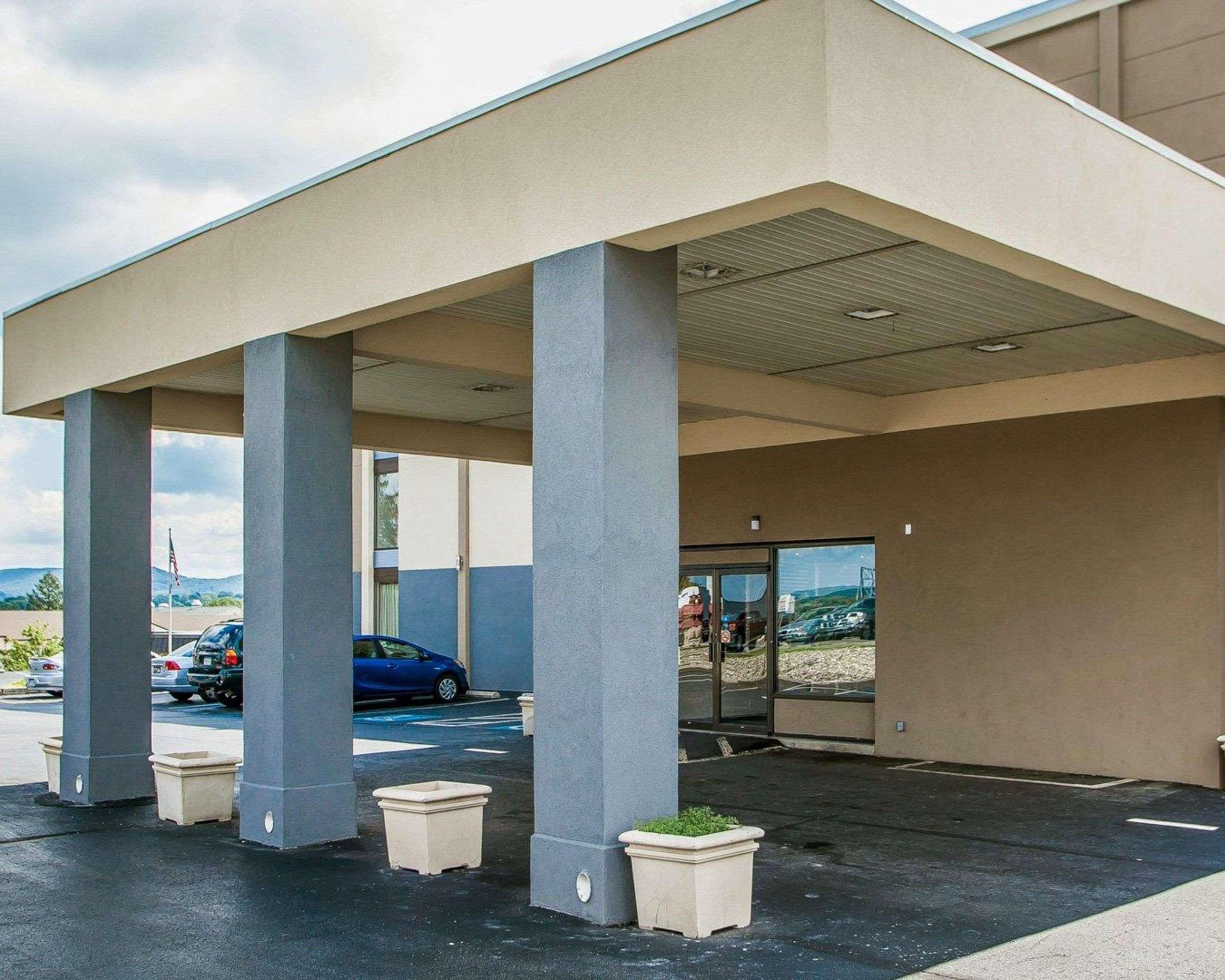 Comfort Inn & Suites Wyomissing-Reading מראה חיצוני תמונה