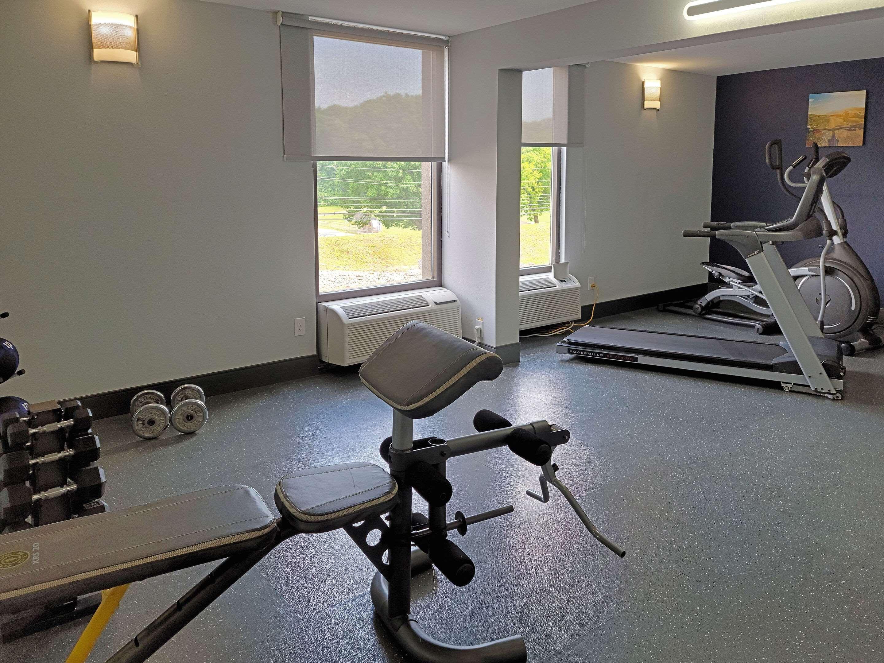 Comfort Inn & Suites Wyomissing-Reading מראה חיצוני תמונה