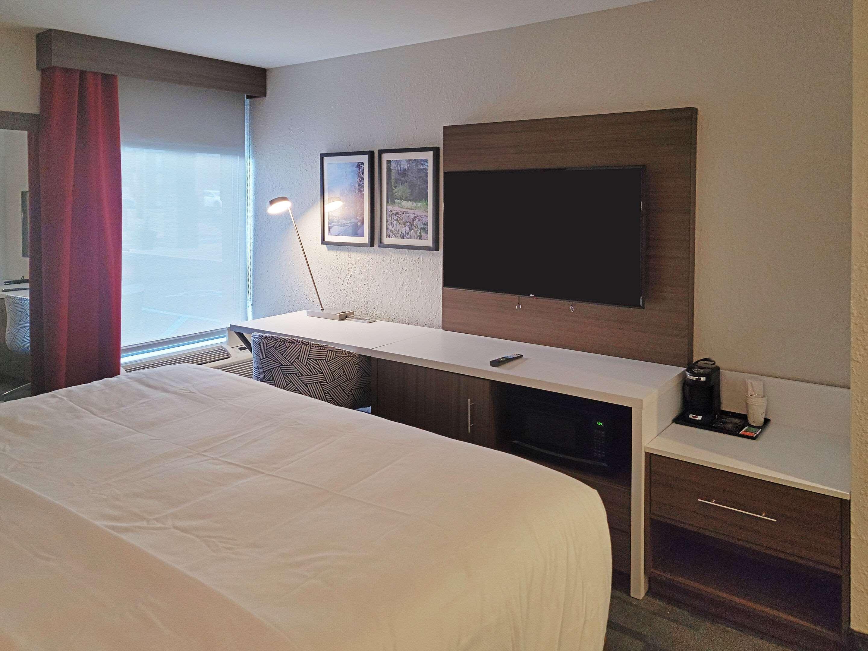 Comfort Inn & Suites Wyomissing-Reading מראה חיצוני תמונה