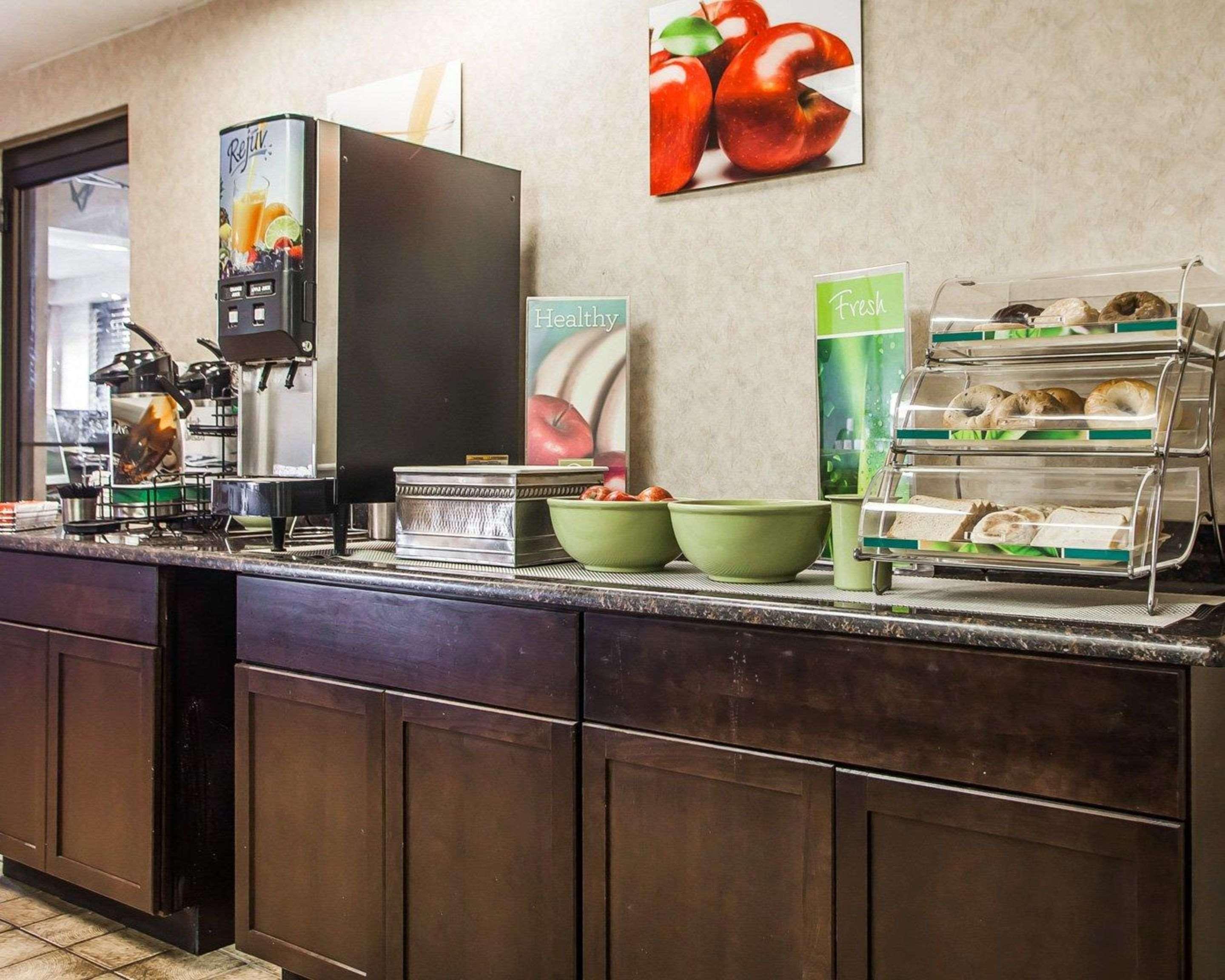 Comfort Inn & Suites Wyomissing-Reading מראה חיצוני תמונה