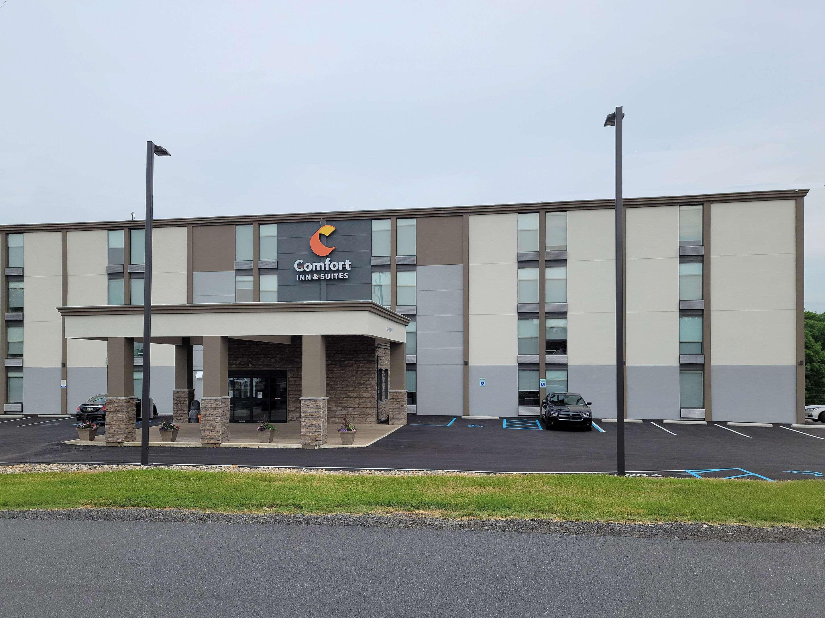 Comfort Inn & Suites Wyomissing-Reading מראה חיצוני תמונה