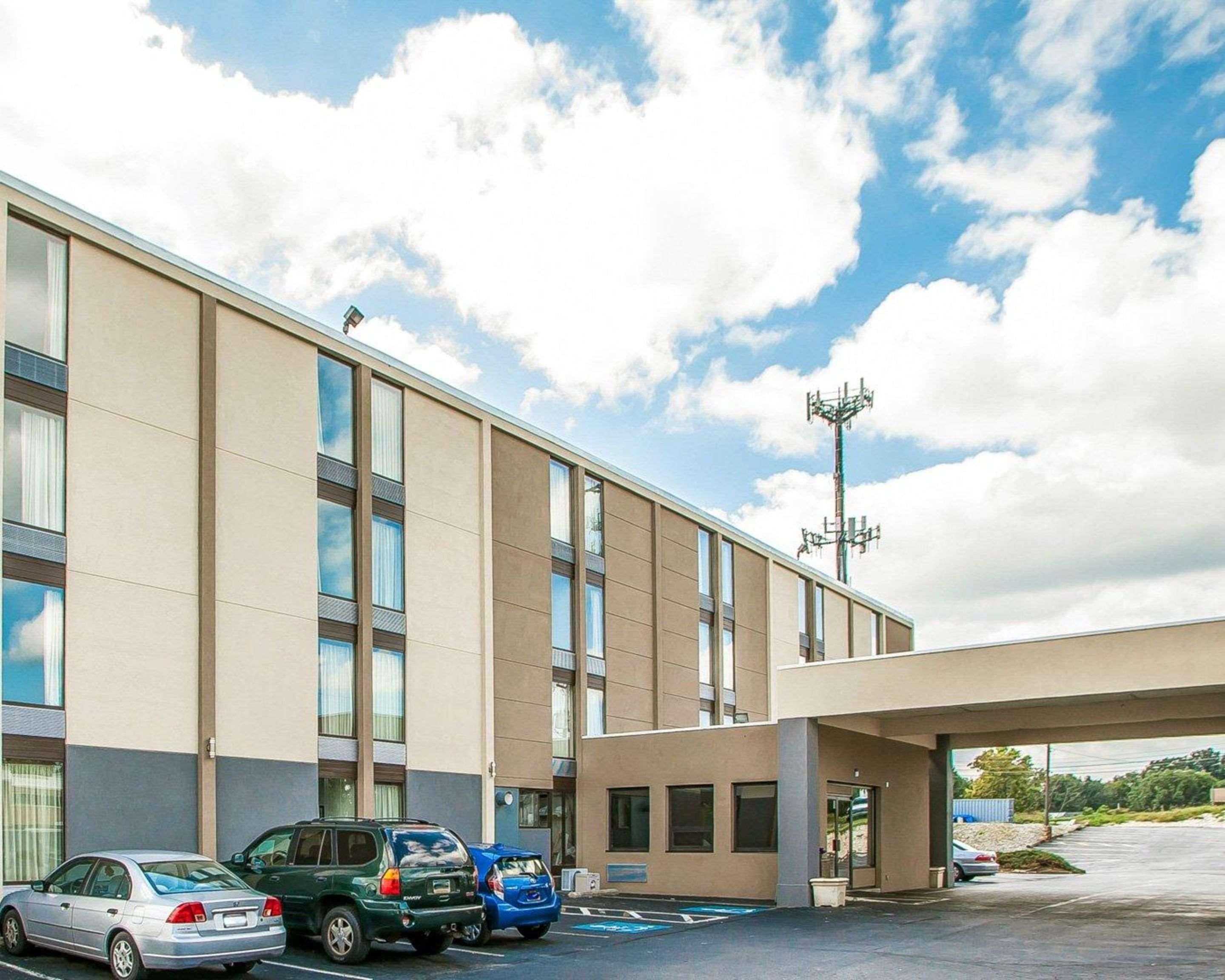Comfort Inn & Suites Wyomissing-Reading מראה חיצוני תמונה