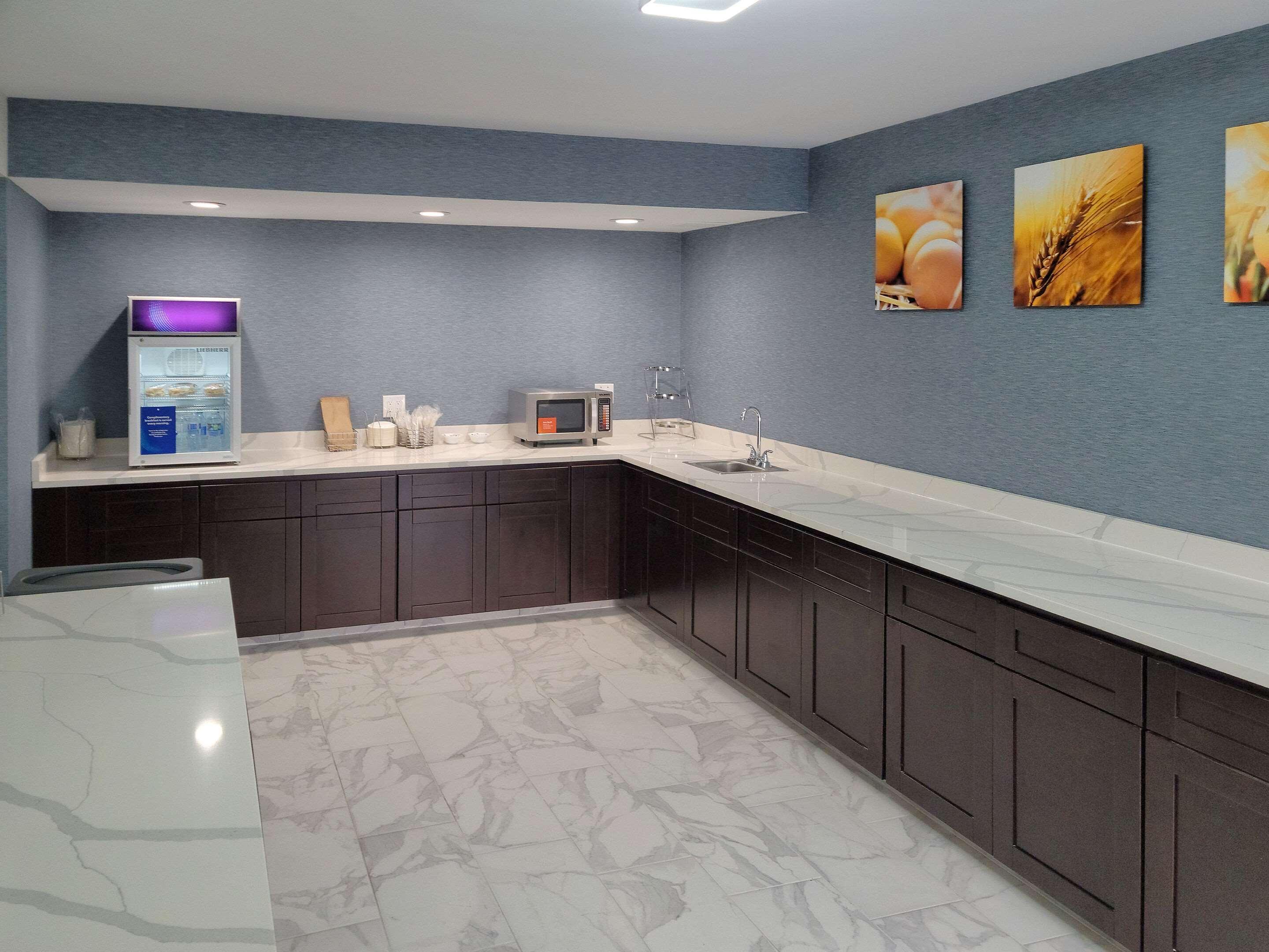 Comfort Inn & Suites Wyomissing-Reading מראה חיצוני תמונה